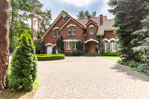 Best Commercial Driveway Pavers  in Maan, ND